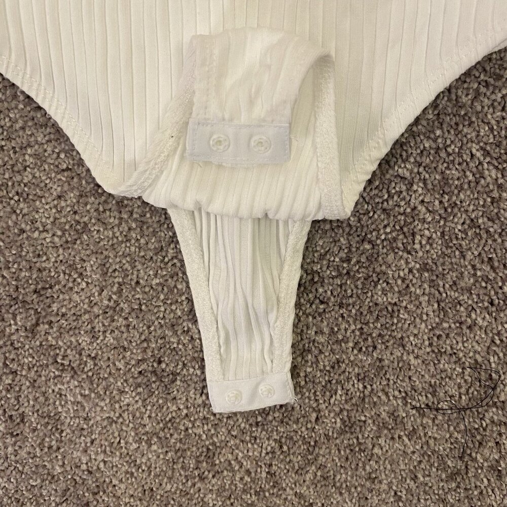 Zara Ribbed Cotton Blend Cut Out Bodysuit Women’s White Size S - Small - NWT - Picture 7 of 16